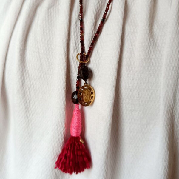 Granatkette Holy Mother